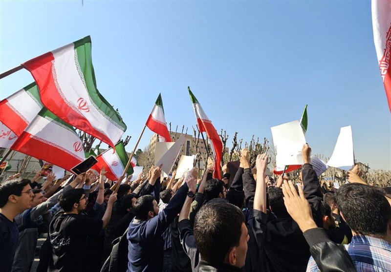 تجمع بهیاد شهدا و جانباختگان دیماه در برخی دانشگاههای تهران / اخبار سیاسی روز , اخبار حوزه علمیه و دانشگاه