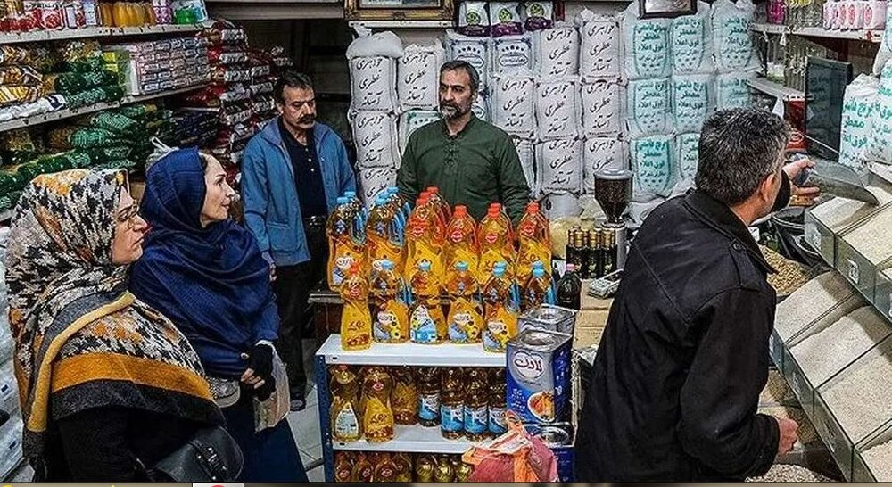 تاکید بر تداوم و افزایش اعتبار کالابرگ برای حمایت از معیشت خانوارها / کالابرگ , معیشت خانوار , کارگران , تورم , دستمزد