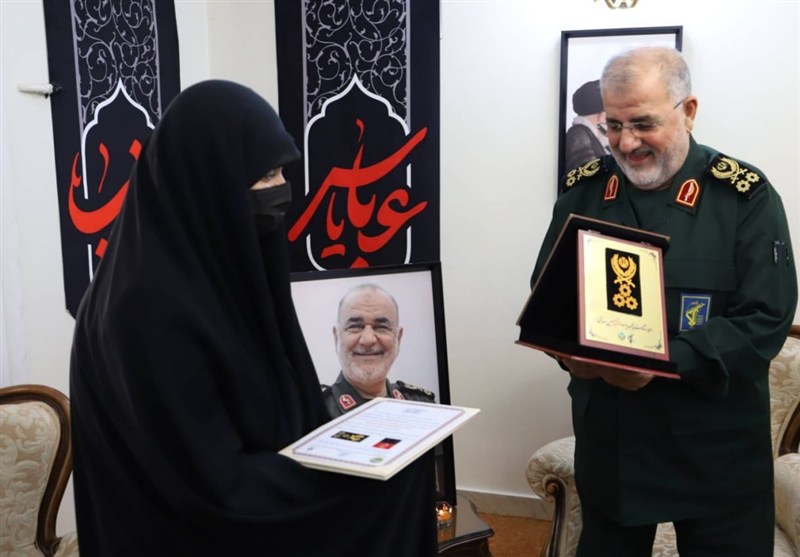 اهدای درجه سپهبدی به خانواده شهید سلامی / اخبار سیاسی روز , اخبار نیروهای مسلح ایران