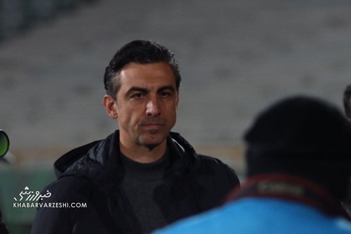 واکنش مهدی رحمتی پس از دربی ۹۰: لگد زدن به استقلالِ شکستخورده هنر نیست / مهدی رحمتی , استقلال , دربی , فرهاد مجیدی , لیگ برتر
