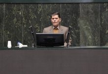 نماینده شاهرود: نهادههای دامی به سختی به دست دامداران میرسد/ انتقاد از عدم اجرای قانون ساماندهی نیروهای شرکتی / نهاده دامی , نماینده شاهرود , بیمه تکمیلی , نیروهای شرکتی , مسکن ملی