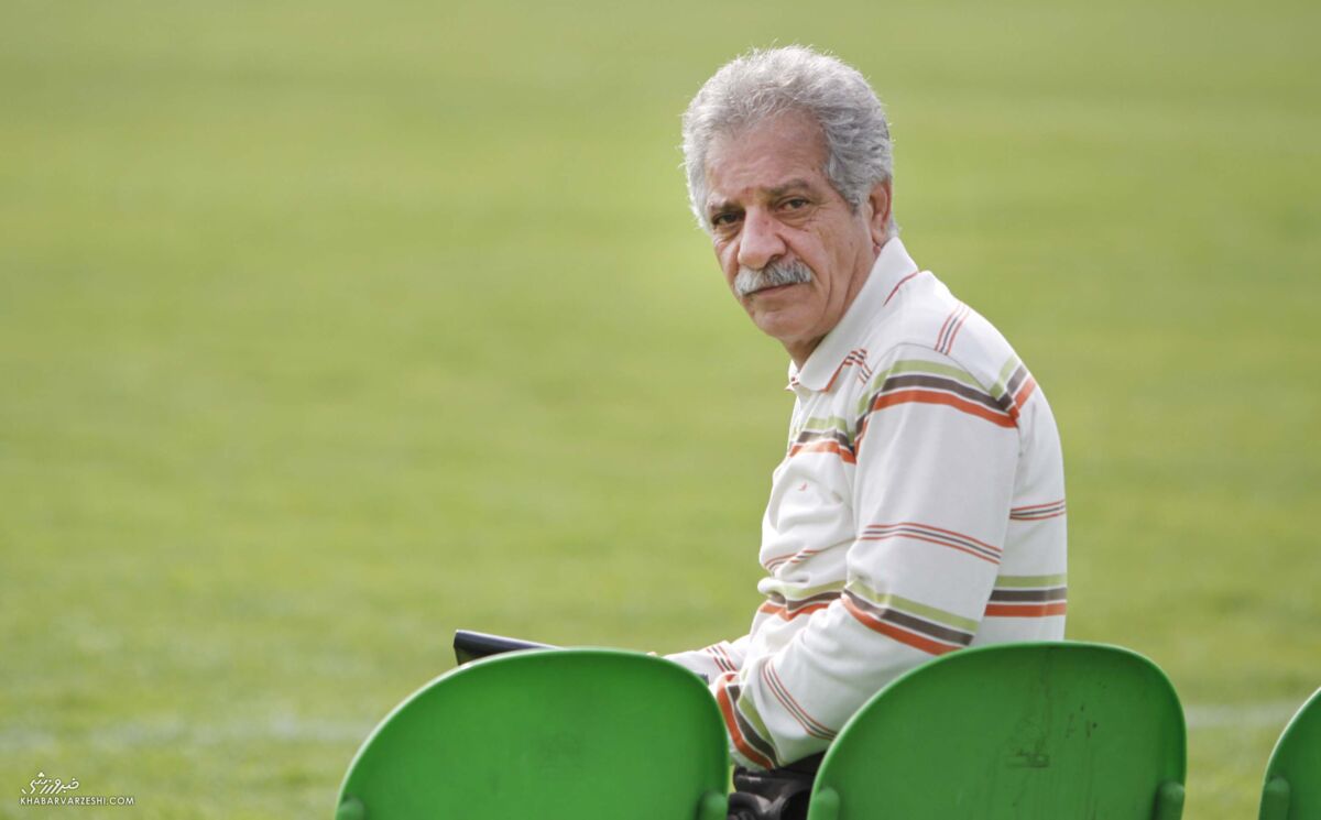 بازگشت پورحیدری به استقلال در شب دربی؛ تصمیمی که ۲۶ سال بعد همچنان پرسشبرانگیز است / منصور پورحیدری , استقلال , سرمربی , دربی , سوکومورخوف