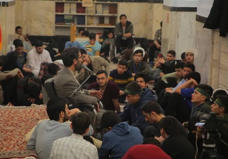 اعتکاف دانشآموزی در حرم رضوی؛ پیوند نوجوانان با سیره امیرالمؤمنین(ع) / اخبار خراسان رضوی - اخبار استانها