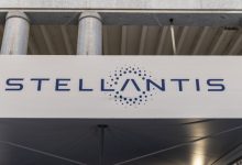 استلانتیس به مالکان خودروهای قدیمی هشدار توقف رانندگی داد / استلانتیس , کیسه هوا تاکاتا , فراخوان خودرو , ایمنی خودرو , خودروهای قدیمی