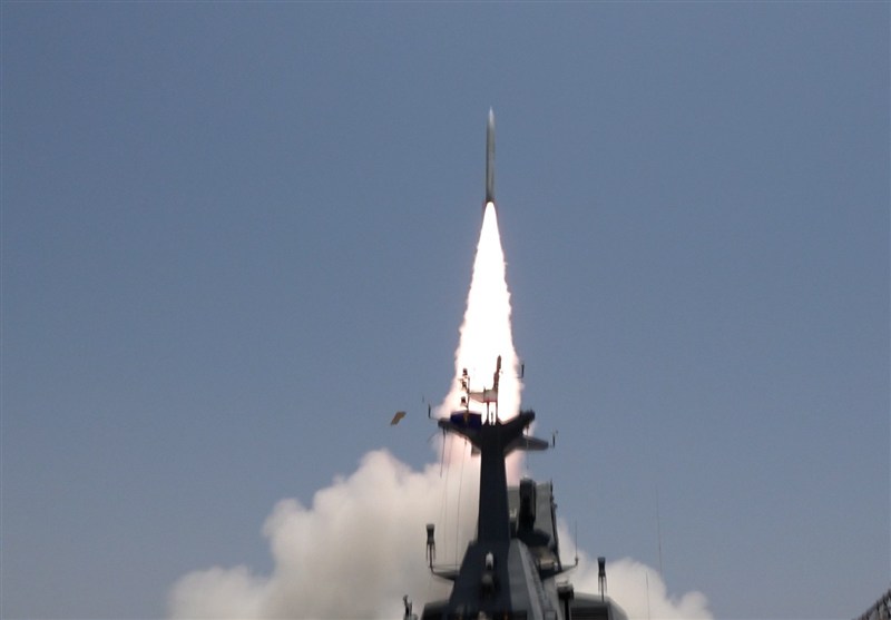 موشک صیاد شکارچی پرندههای متخاصم / اخبار سیاسی روز , اخبار نیروهای مسلح ایران