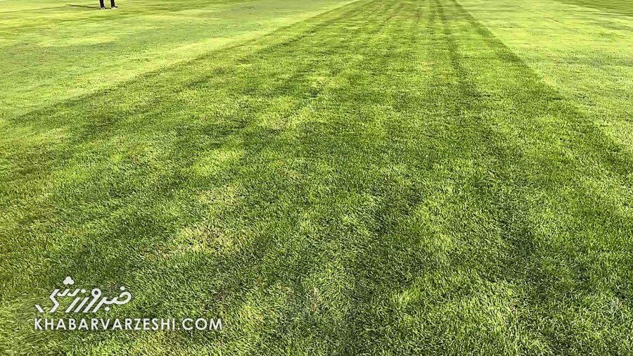 وضعیت نامناسب چمن ورزشگاه شهر قدس علیرغم تعطیلی چند هفتهای / ورزشگاه شهر قدس , چمن ورزشگاه , فوتبال ایران , مشکلات ورزشگاه , لیگ برتر