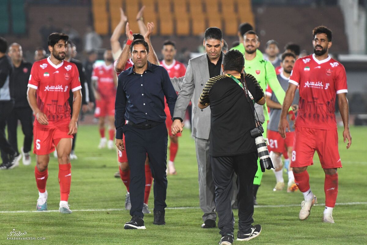 جدال حساس ذوب آهن و پرسپولیس؛ نبرد بقا و کورس قهرمانی / ذوب آهن , پرسپولیس , لیگ برتر , فوتبال ایران , نقل و انتقالات