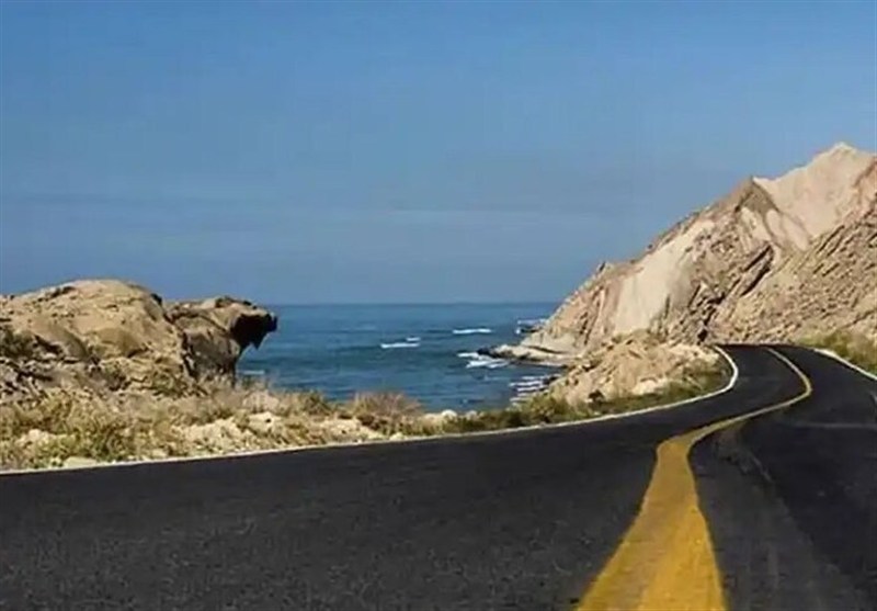 آغاز عملیات اجرای احداث قطعه 8 آزادراه شیراز - اصفهان / اخبار فارس - اخبار استانها