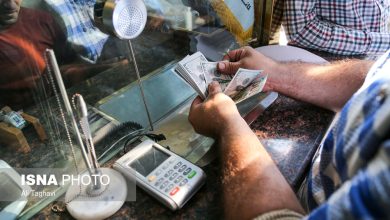 تکنرخی شدن ارز و مهار تقاضای غیرواقعی؛ راهکار فعال اقتصادی برای کنترل بازار / تک نرخی ارز , رانت ارزی , تقاضای ارز , بورس کالا , صادرات