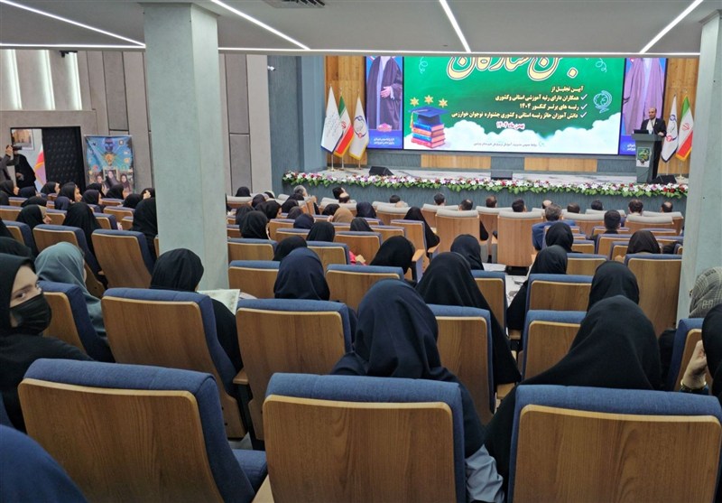 تجلیل از 100 نخبه کنکور و خوارزمی در ورامین / اخبار استان تهران - اخبار استانها
