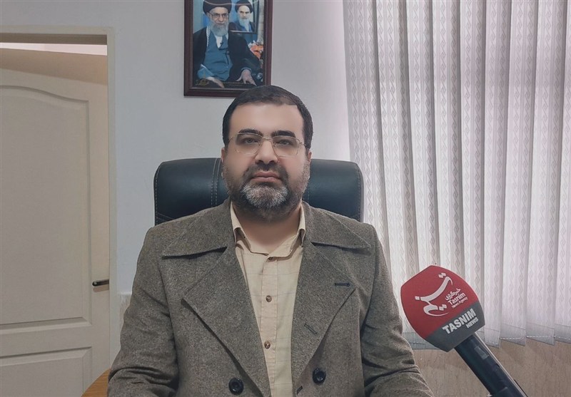 قاضی بهارستانی به پویش «ایران همدل» با اهدای فرش و احکام جایگزین پیوست / اخبار استان تهران - اخبار استانها