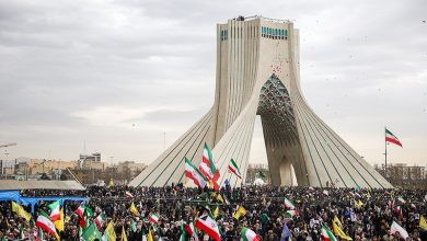 حضور میلیونی مردم در 22 بهمن نسخهی فتنه 1404 را پیچید / اخبار سیاسی روز , اخبار سیاست داخلی
