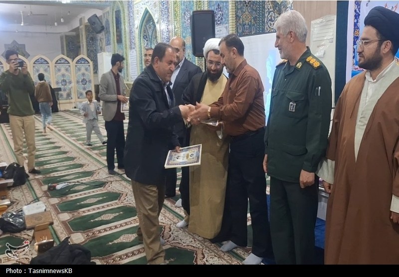 تجلیل از نفرات برتر قرآنی کهگیلویه در دهه فجر + تصاویر / اخبار کهگیلویه و بویراحمد - اخبار استانها