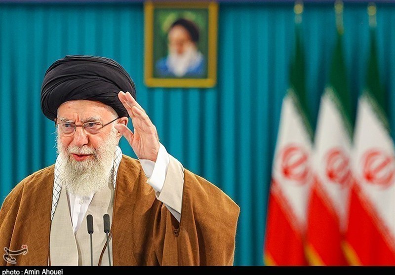 خون پاک رهبری راه مقاومت را پرصلابتتر میکند/ قاطعانه ایستادهایم / اخبار کردستان - اخبار استانها