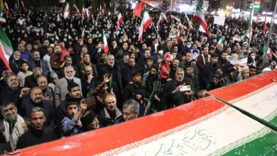 وداع جانسوز کاشانیها با سومین کاروان شهدای اقتدار جنگ رمضان+فیلم / اخبار کاشان - اخبار استانها