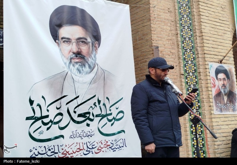 بیعت نمایندگان ولی فقیه و ائمه جمعه سراسر کشور با رهبر انقلاب اسلامی / اخبار قم - اخبار استانها