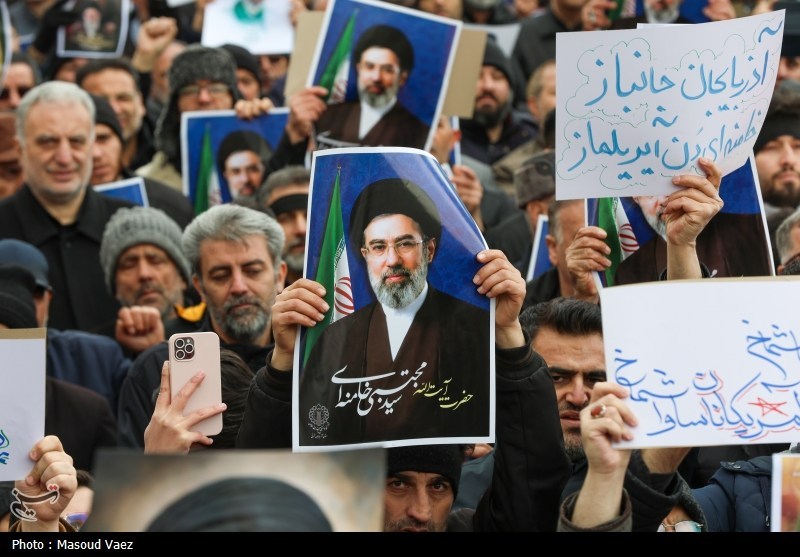 بیعت هیئتهای مذهبی تبریز با سومین رهبر انقلاب / اخبار آذربایجان شرقی - اخبار استانها