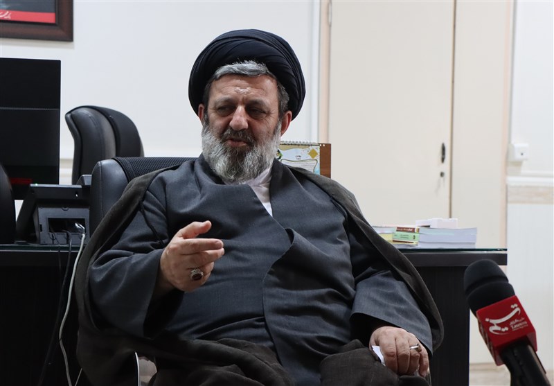 ولایت یک مسئله کاملا الهی است/راه امام شهیدمان را ادامه میدهیم / اخبار مرکزی - اخبار استانها