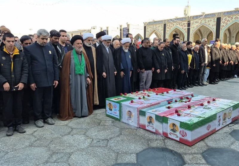 برگزاری مراسم تشییع 4 شهید جنگ تحمیلی آمریکایی صهیونی / اخبار خراسان رضوی - اخبار استانها