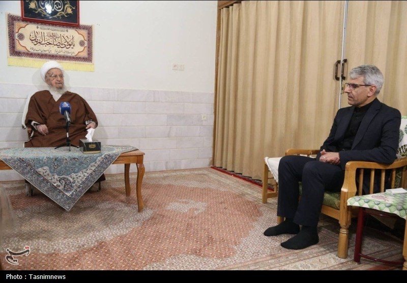 آیتالله مکارمشیرازی: عربستان جنگ را با فریضه حج ارتباط ندهد / اخبار قم - اخبار استانها