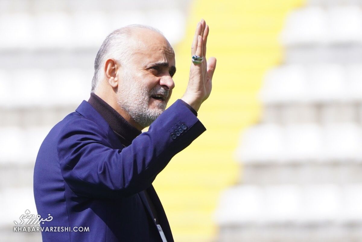 محمدنبی: بازیکنان تیم ملی فوتبال ایران حرفهای هستند و اجازه حاشیهسازی ندارند / تیم ملی فوتبال ایران , مهدی محمدنبی , فدراسیون فوتبال , فوتبال , بازیکنان ملی