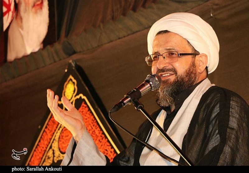 حجتالاسلام ماندگاری: وحدت امام و امت رمز شکست استکبار جهانی است / اخبار کرمان - اخبار استانها