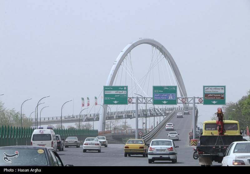 باد شدید و گردوخاک جمعه در زنجان / اخبار زنجان - اخبار استانها