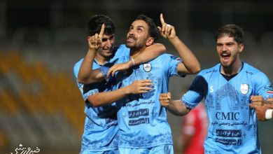 پرسپولیس ۱ - ۲ چادرملو؛ حذف سرخها از انتخابی لیگ قهرمانان آسیا / پرسپولیس , چادرملو , لیگ قهرمانان آسیا , مرحله پلی آف , حذف