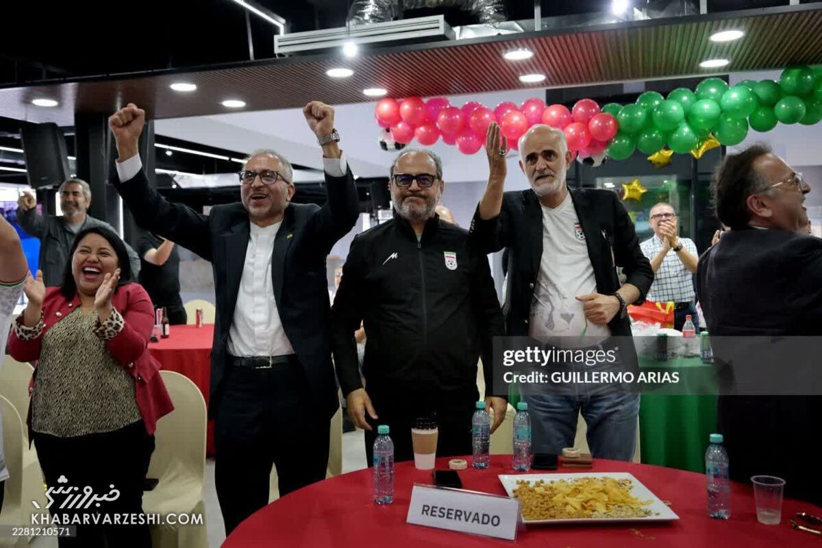 خوشحالی اعضای تیم ملی فوتبال ایران از تساوی مقابل نیوزیلند در جام جهانی ۲۰۲۶ / تیم ملی فوتبال , جام جهانی ۲۰۲۶ , مهدی محمدنبی , رامین رضاییان , محمد محبی