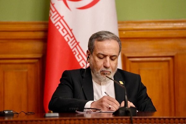عراقچی: هیچکس نمیتواند حزبالله را حذف کند یا نادیده بگیرد