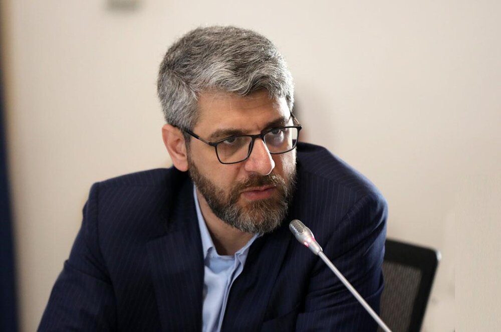آمادهباش کامل اپراتورها برای تضمین پایداری شبکه در روز تشییع رهبر شهید / اپراتورها , پایداری شبکه , تشییع رهبر , ارتباطات , خدمات سیار