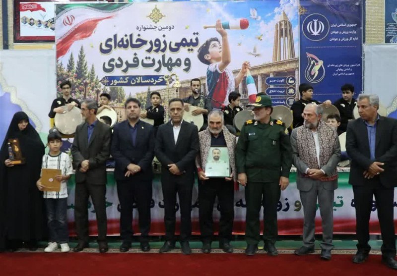 دومین جشنواره ورزش زورخانهای خردسالان کشور با یاد شهدا برگزار شد / اخبار همدان - اخبار استانها