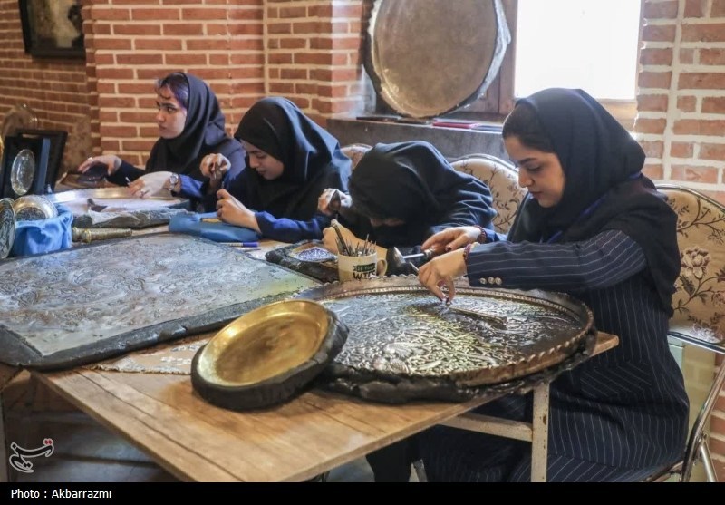 500 متر زمین برای هنرمندان مازندران؛ آغاز فصل جدید صنایعدستی / اخبار مازندران - اخبار استانها