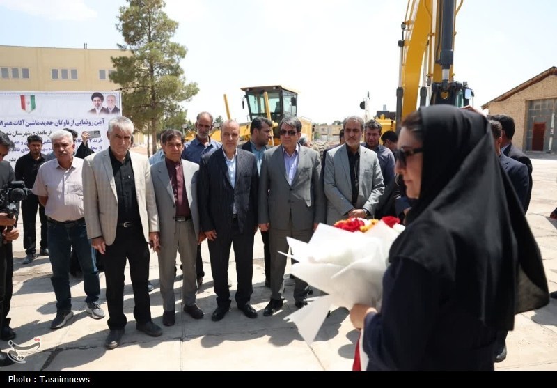 رونمایی از ناوگان جدید ماشینآلات عمرانی شهربابک / اخبار کرمان - اخبار استانها