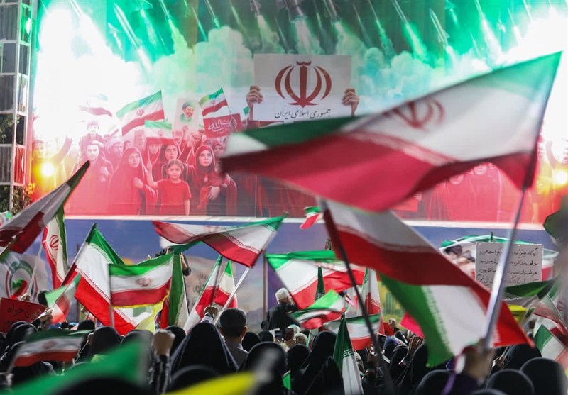 حضور حماسی بوشهریها در قرار 106 سنگر میدان / اخبار بوشهر - اخبار استانها