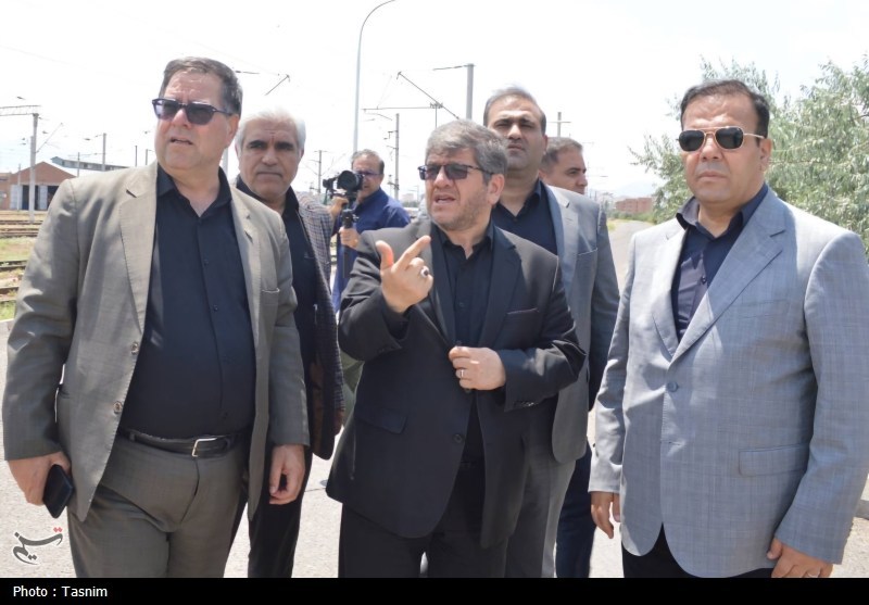 ورود مدیرعامل راهآهن به مطالبات روستاهای حاشیه خط تبریز–جلفا / اخبار آذربایجان شرقی - اخبار استانها