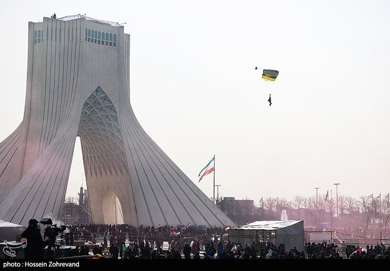 حال و هوای تهران پس از جنگ تحمیلی سوم/روایت شهری زخمی اما زنده! / اخبار لرستان - اخبار استانها
