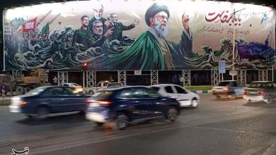 باید برخاست بر بزرگترین بیلبورد کشور نقش بست؛روایت حماسه، شهادت و قیام / اخبار کرمان - اخبار استانها