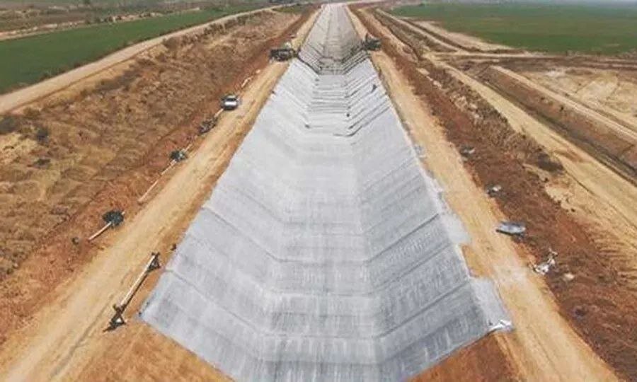 حمایت سرمایهگذاری از تولید داخلی عایقهای رطوبتی نانویی در کشور / عایق رطوبتی , نانو , تولید داخلی , ساختمان , سرمایهگذاری