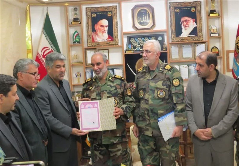 تعیین تکلیف یکی از پروندههای قدیمی استان کرمان؛ سند پادگان 05 صادر شد / اخبار کرمان - اخبار استانها