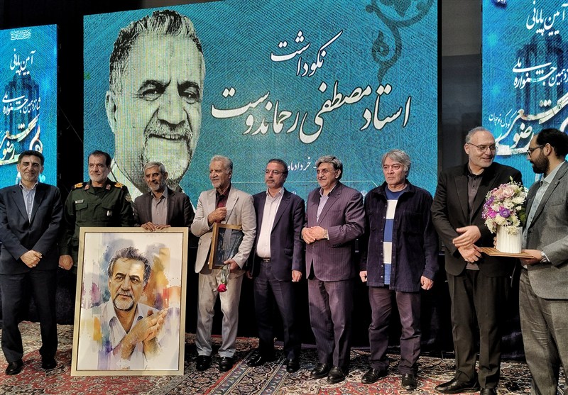 اختتامیه جشنواره ملی شعر کودک و نوجوان رضوی در همدان برگزار شد / اخبار همدان - اخبار استانها