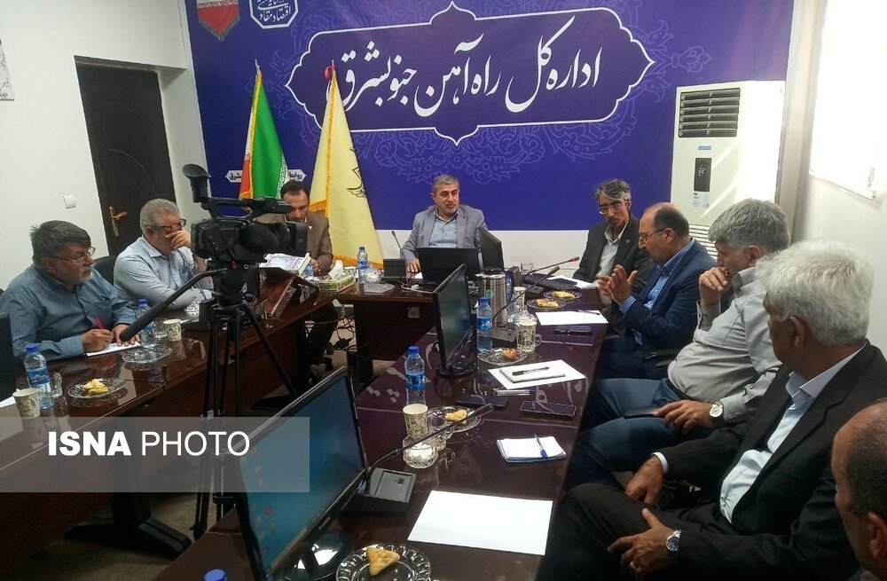 رئیس کمیسیون عالی سوانح راه آهن: ایمنی راهآهن جنوبشرق مطلوب است / راهآهن , ایمنی , جنوبشرق , سوانح , ماسههای روان