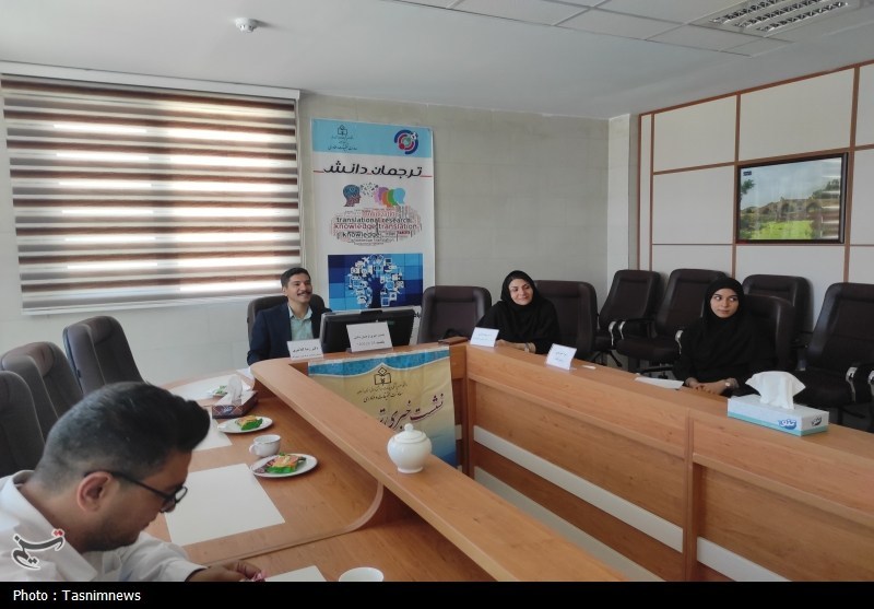ابتلای 75 درصدی کاربران تلفن همراه به عوارض عضلانی / اخبار زنجان - اخبار استانها