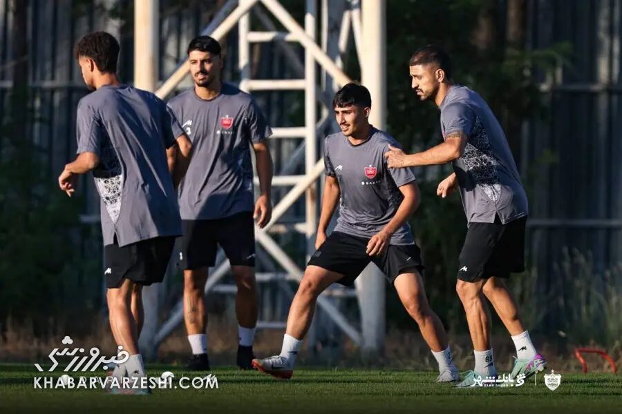 پنج ستاره جوان پرسپولیس در آستانه اولین بازی بزرگسالان مقابل چادرملو / پرسپولیس , چادرملو , اوسمار ویرا , بازیکنان جوان , سهمیه آسیایی