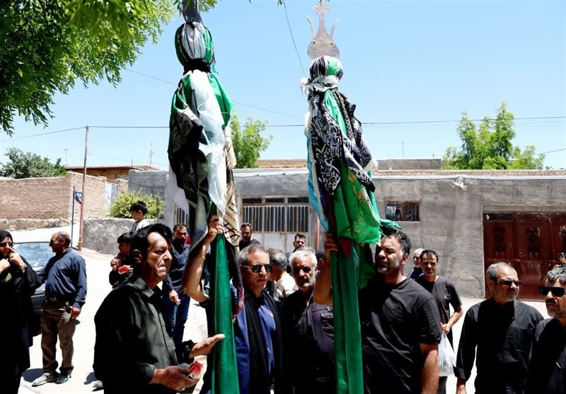 علمگردانی «رجنوک»؛ آیینی از ارادت، وحدت و هویت نسلها / اخبار خراسان جنوبی - اخبار استانها