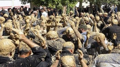آیین سنتی 800 ساله گِلمالی روز عاشورا در شهرستان بن+فیلم / اخبار چهارمحال و بختیاری - اخبار استانها