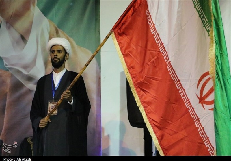پرچمی که بر زمین نمیافتد؛ روایت وحدت ملی در سوگواره ملی تعزیه دهزیار / اخبار کرمان - اخبار استانها