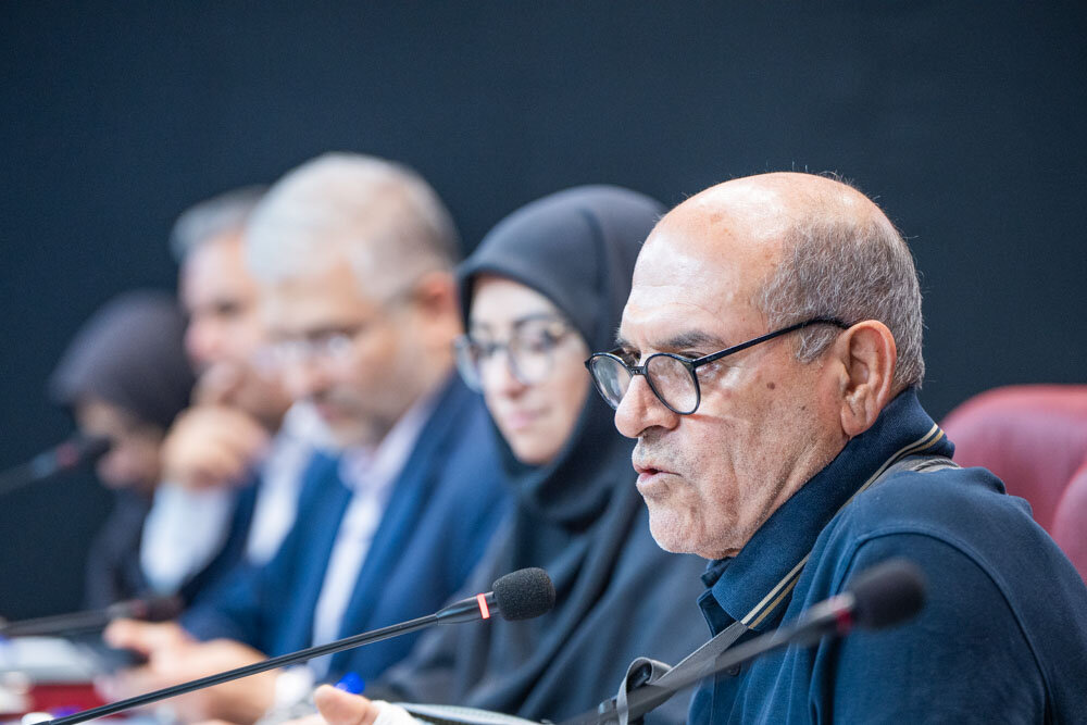رئیس اتاق تهران: خسارتهای زیستمحیطی باید در ادبیات اقتصادی بازتعریف شود / خسارت زیست محیطی , ادبیات اقتصادی , اتاق تهران , تاب آوری اقتصادی , تخریب محیط زیست