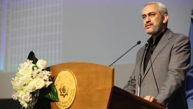وزیر اقتصاد: جنگ اقتصادی آغاز شده است/ اصلاح حکمرانی اقتصادی شرط پیروزی / وزیر اقتصاد , جنگ اقتصادی , حکمرانی اقتصادی , رکود , سرمایه گذاری