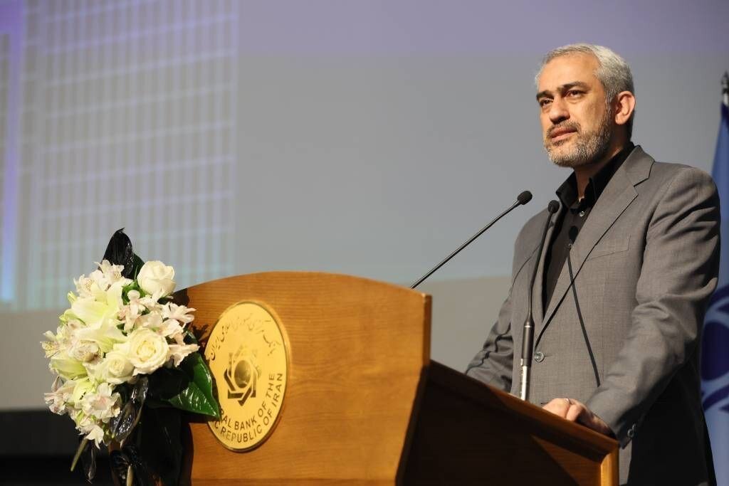 وزیر اقتصاد: جنگ اقتصادی آغاز شده است/ اصلاح حکمرانی اقتصادی شرط پیروزی / وزیر اقتصاد , جنگ اقتصادی , حکمرانی اقتصادی , رکود , سرمایه گذاری